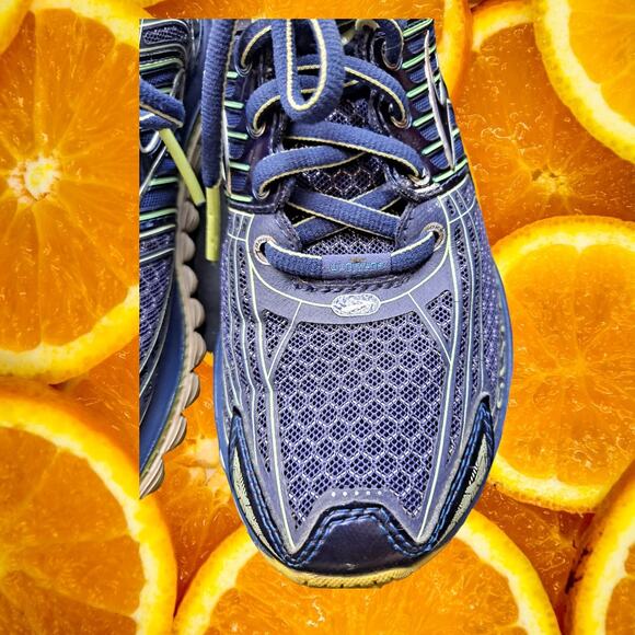 Brooks Glycerin‎ 12 Blue and Green Size 6 - Picture 5 of 11